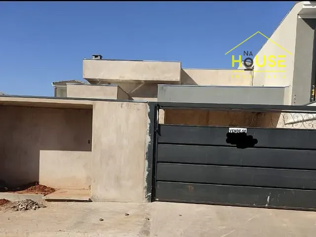 Casa com 250m² 3 quartos e 2 banheiros, à venda, no bairro Jardim Residencial Eulália em Votuporanga