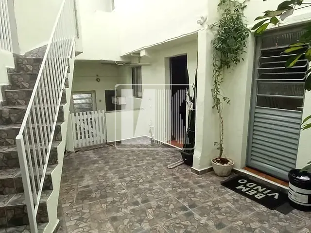Casa com 285m² 2 quartos e 2 banheiros, à venda, no bairro Vila Palmares em Santo André