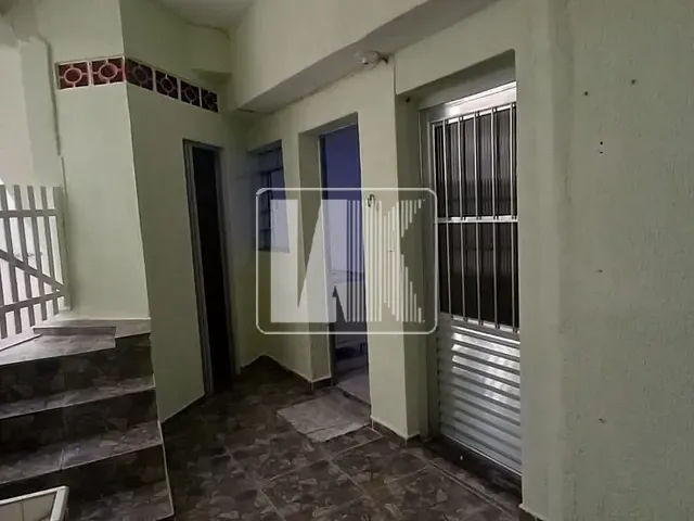 Casa com 285m² 2 quartos e 2 banheiros, à venda, no bairro Vila Palmares em Santo André