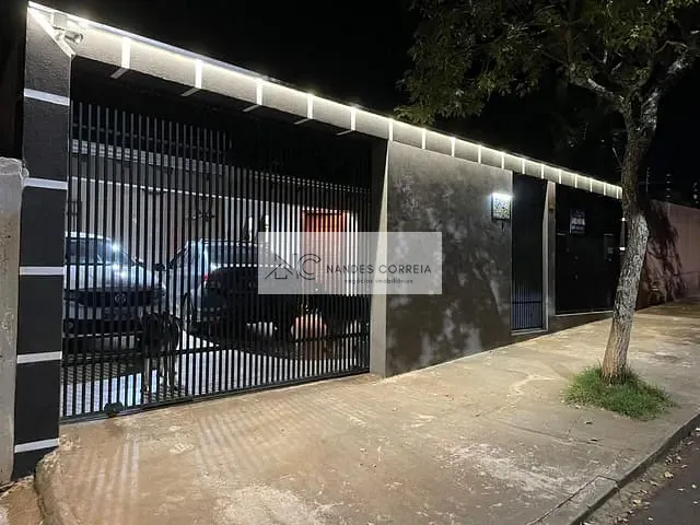 Casa 2 quartos e 3 banheiros, à venda, no bairro Vila Romana em Ibiporã
