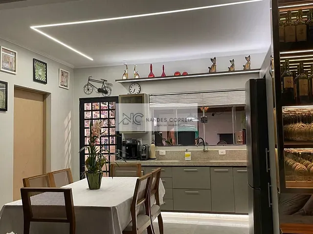 Casa 2 quartos e 3 banheiros, à venda, no bairro Vila Romana em Ibiporã
