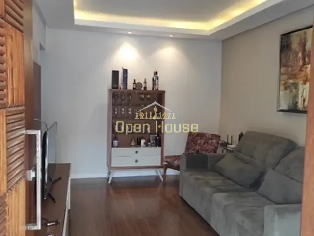 Casa 2 quartos e 3 banheiros, à venda, no bairro Brasilândia em Volta Redonda