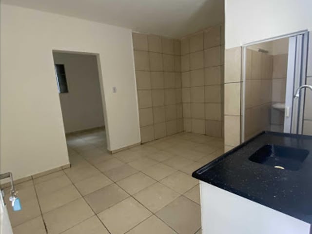 Casa com 25m² 1 quarto e 1 banheiro, para alugar, no bairro Jardim Santa Margarida em São Paulo