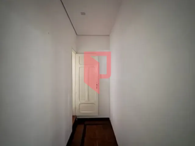 Casa com 166m², para alugar, no bairro Lourdes em Belo Horizonte
