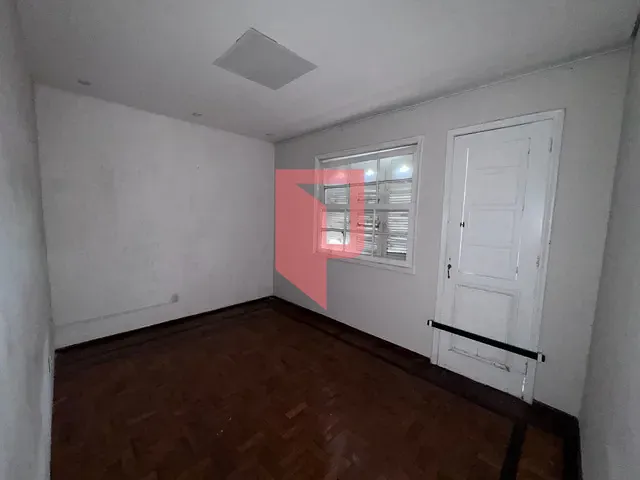 Casa com 166m², para alugar, no bairro Lourdes em Belo Horizonte