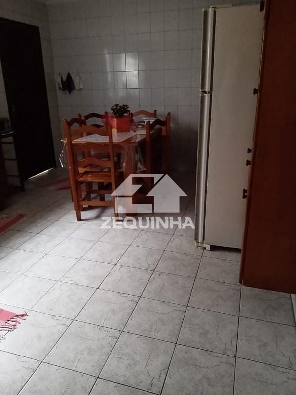 Casa, 3 quartos, 231 m² - Foto 8