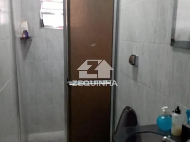 Casa com 150m² 3 quartos e 2 banheiros, à venda, no bairro Jardim Veloso em Osasco