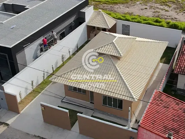 Casa 3 quartos e 2 banheiros, à venda, no bairro Caluge em Itaboraí