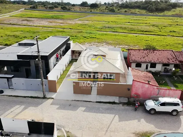 Casa 3 quartos e 2 banheiros, à venda, no bairro Caluge em Itaboraí