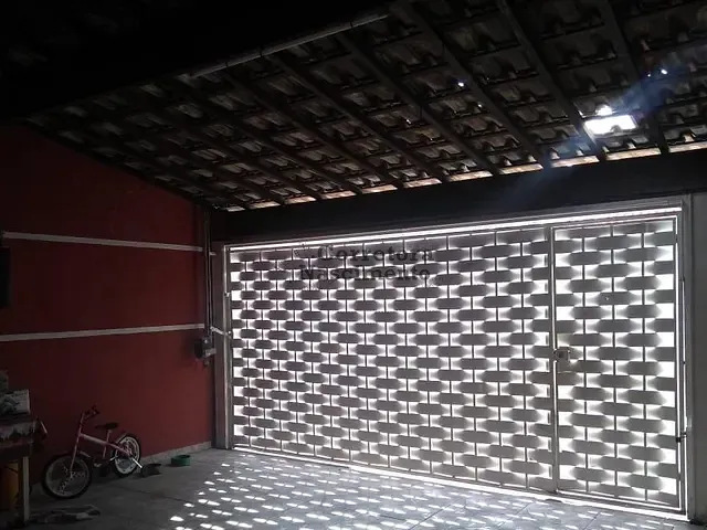 Casa com 126m² 3 quartos e 1 banheiro, à venda, no bairro Jardim Santa Marina em Jacareí