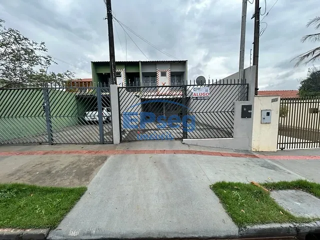 Casa 3 quartos e 3 banheiros, para alugar, no bairro Alto da Boa Vista em Londrina