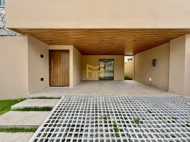 Casa com 320m² 5 quartos e 6 banheiros, à venda, no bairro Mangueirão em Belém