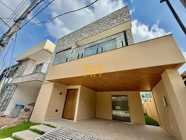 Casa com 320m² 5 quartos e 6 banheiros, à venda, no bairro Mangueirão em Belém