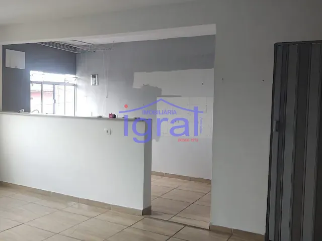 Casa com 298m² 5 quartos e 2 banheiros, à venda, no bairro Cidade Domitila em São Paulo