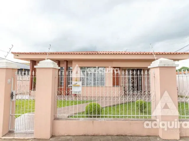 Casa com 627m² 3 quartos e 2 banheiros, à venda, no bairro Contorno em Ponta Grossa