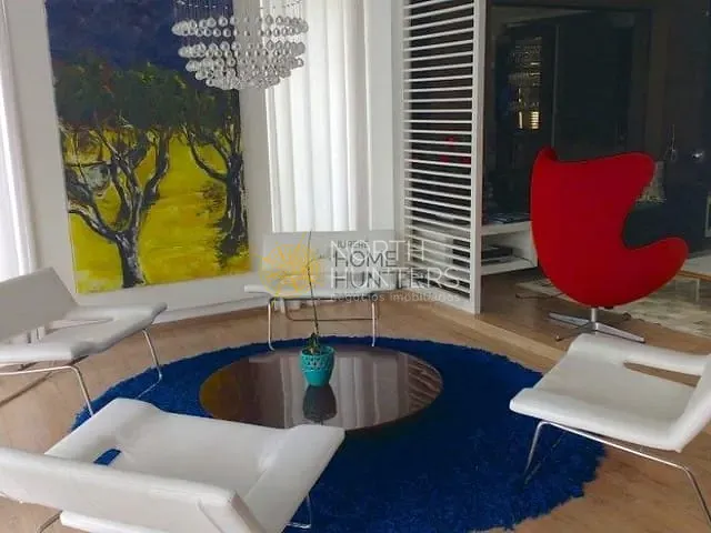 Casa com 450m² 5 quartos e 6 banheiros, para alugar, no bairro Jurerê Internacional em Florianópolis