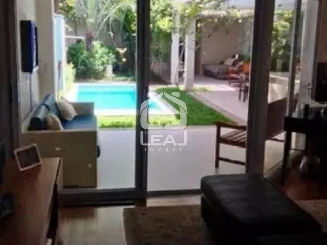 Casa com 450m² 4 quartos e 5 banheiros, à venda ou para alugar, no bairro Jardim Panorama em São Paulo