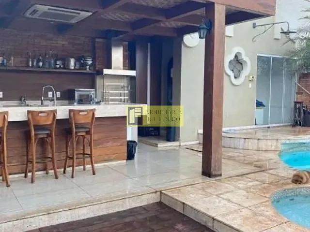 Casa com 640m² 4 quartos e 1 banheiro, para alugar, no bairro Vila Redentora em São José do Rio Preto