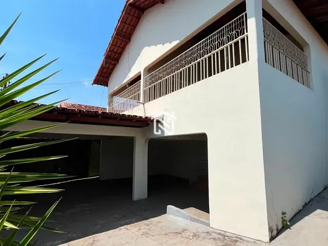 Casa com 420m² 5 quartos e 2 banheiros, para alugar, no bairro Bela Vista em Paraíso do Tocantins
