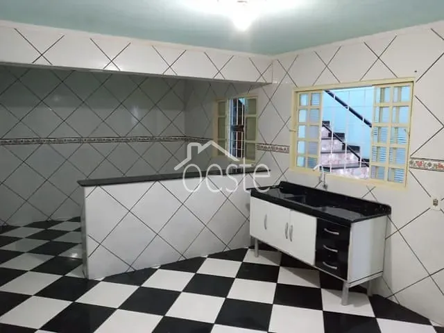 Casa com 150m² 1 quarto e 1 banheiro, para alugar, no bairro Jardim Barão em Santa Bárbara D'Oeste