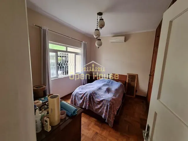 Casa com 290m² 4 quartos e 1 banheiro, à venda, no bairro Vila Santa Cecília em Volta Redonda