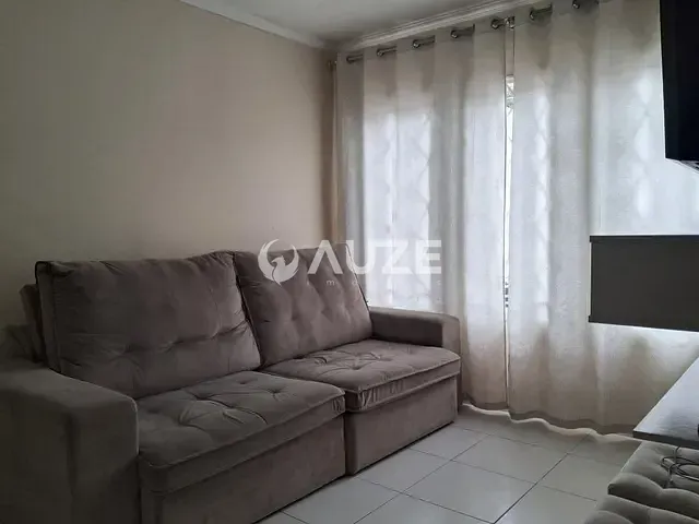 Casa com 46m² 2 quartos e 1 banheiro, à venda, no bairro Eucaliptos em Fazenda Rio Grande