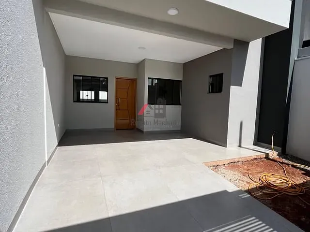 Casa com 126m² 2 quartos e 2 banheiros, à venda, no bairro Jardim Paraná em Arapongas