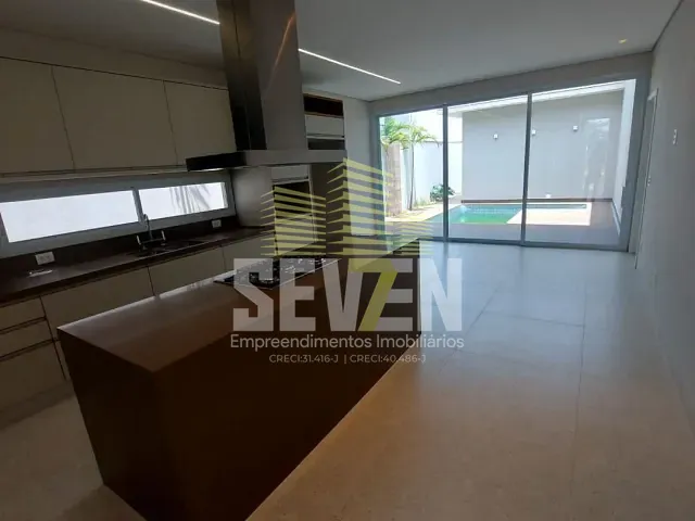 Casa com 360m² 3 quartos e 4 banheiros, à venda, no bairro Vila Aviação em Bauru