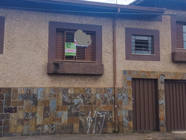 Casa com 324m², à venda, no bairro Cambui em Cambuí