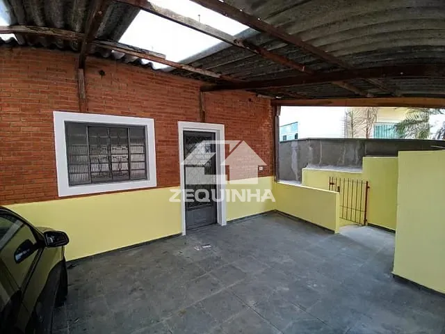 Casa com 240m² 2 quartos e 1 banheiro, à venda, no bairro Vila Campesina em Osasco