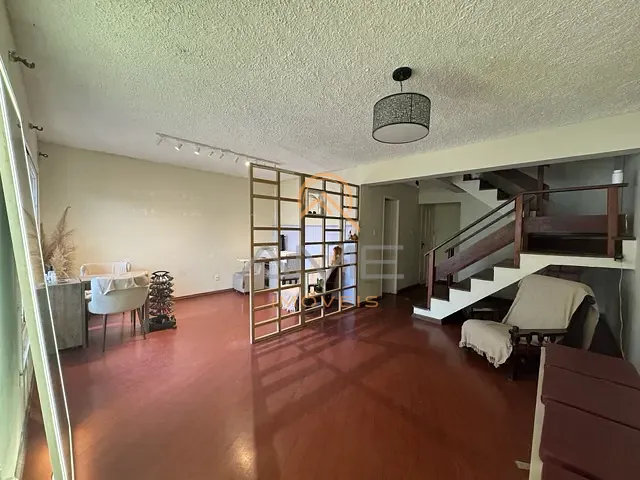 Casa com 137m² 2 quartos e 3 banheiros, à venda, no bairro Laranjal em Pelotas