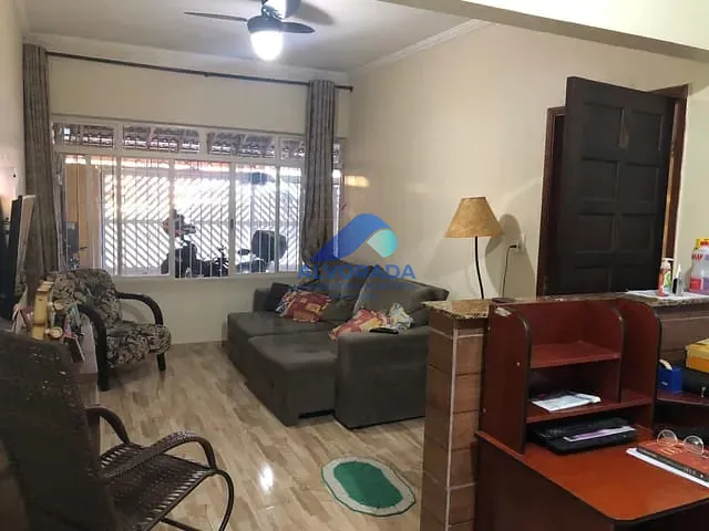 Casa com 180m² 3 quartos e 1 banheiro, à venda, no bairro Jardim Anhembi em São José dos Campos
