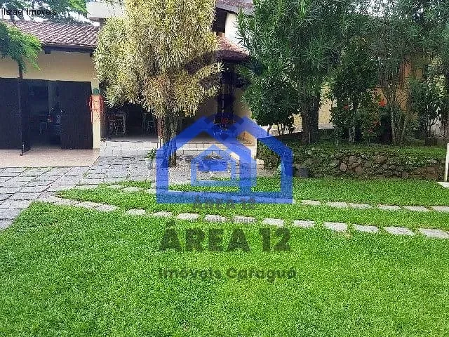 Casa com 1650m² 3 quartos e 3 banheiros, à venda, no bairro Massaguaçu em Caraguatatuba