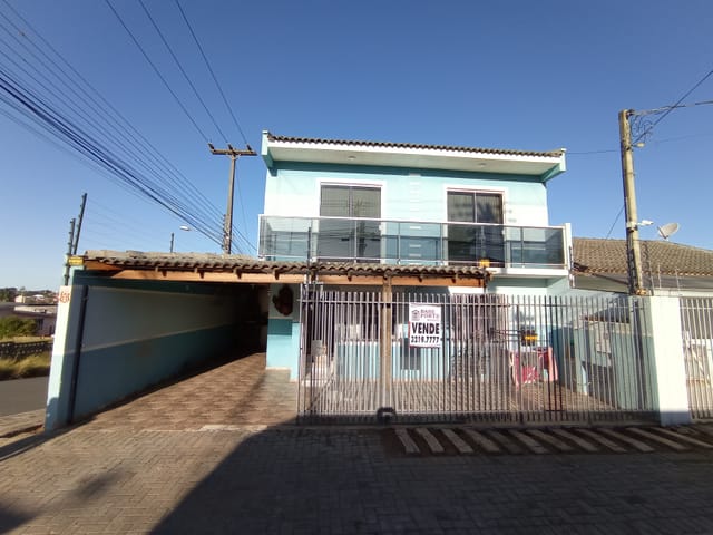 Casa com 100m² 3 quartos e 2 banheiros, à venda, no bairro Nova Rússia em Ponta Grossa