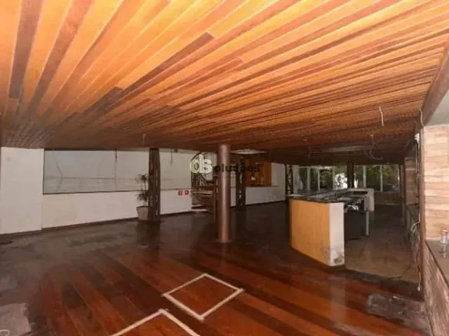 Casa para alugar, no bairro Santa Cecília em São Paulo