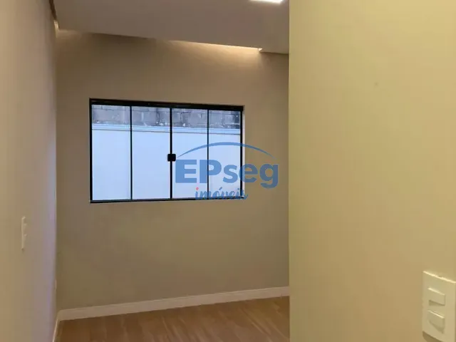 Casa com 125m² 3 quartos e 2 banheiros, à venda, no bairro Jardim Ecoville I em Cambé