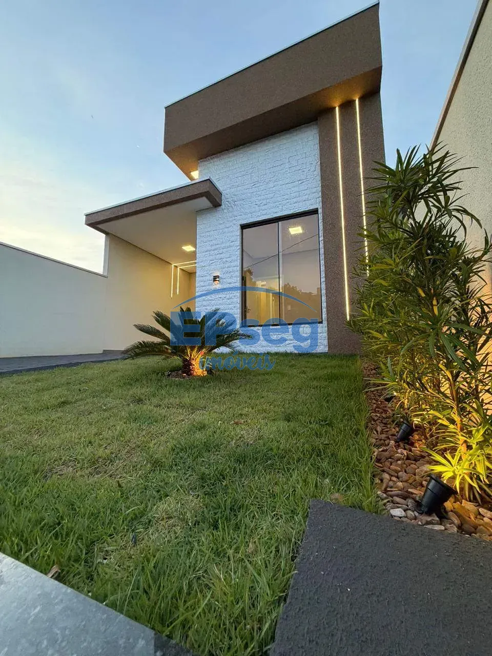 Casa, 3 quartos, 76 m² - Foto 1