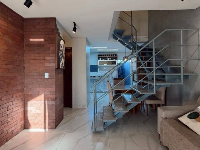 Casa 2 quartos e 1 banheiro, à venda, no bairro Planície da Serra em Serra