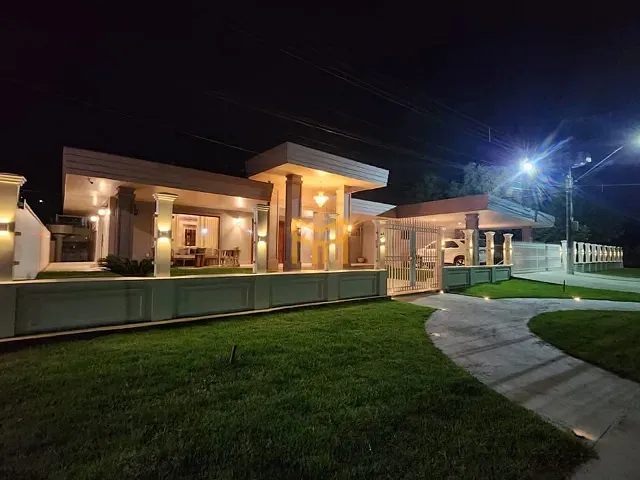 Casa com 1000m² 7 quartos e 9 banheiros, à venda, no bairro Curió-Utinga em Belém