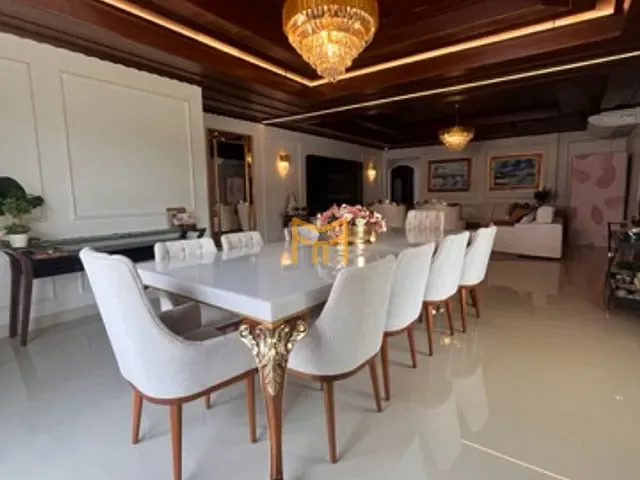Casa com 1000m² 7 quartos e 9 banheiros, à venda, no bairro Curió-Utinga em Belém