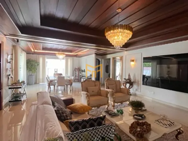 Casa com 1000m² 7 quartos e 9 banheiros, à venda, no bairro Curió-Utinga em Belém