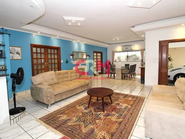 Casa com 396m² 4 quartos e 4 banheiros, à venda, no bairro Parque Residencial Laranjeiras I em Taquaritinga