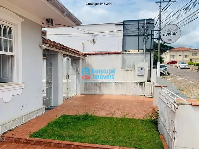 Casa com 746m², à venda, no bairro Centro em Guaxupé