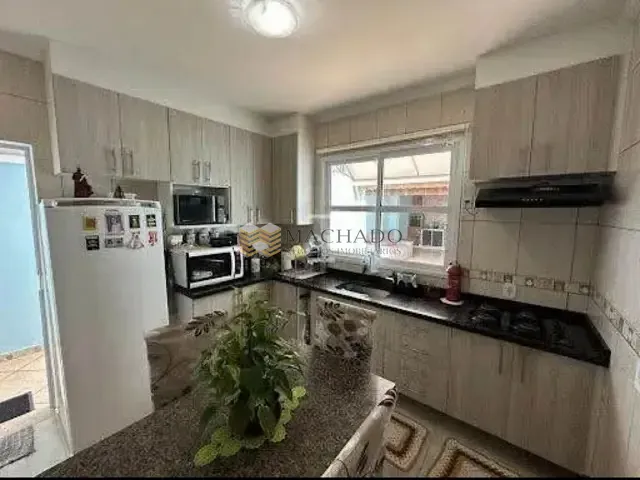 Casa 2 quartos e 2 banheiros, à venda, no bairro Jardim Itália em Várzea Paulista