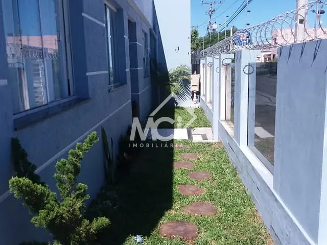 Casa 2 quartos e 1 banheiro, à venda, no bairro Centro em Pelotas