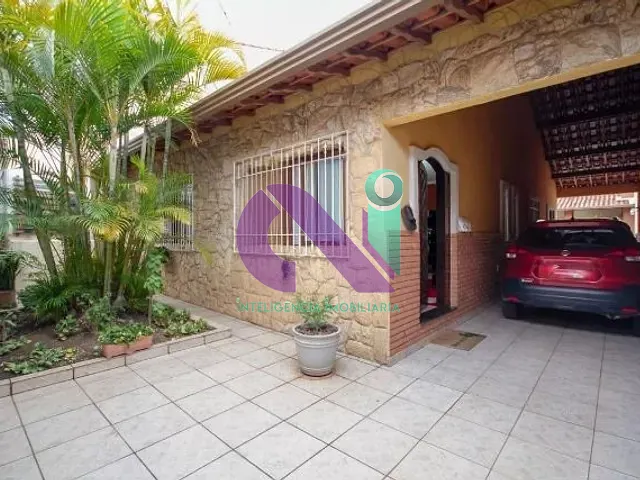Casa com 155m² 4 quartos e 3 banheiros, à venda, no bairro Jaguaribe em Osasco