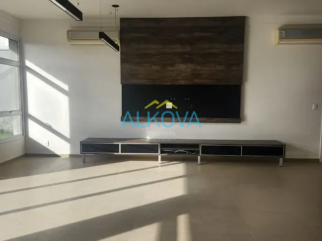 Casa com 490m² 4 quartos e 6 banheiros, à venda, no bairro Condomínio Residencial Jaguary em São José dos Campos