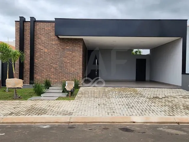 Casa com 360m² 3 quartos e 4 banheiros, à venda, no bairro Residencial Portal do Sol em Holambra