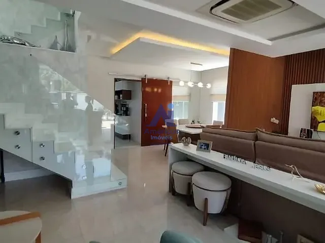 Casa com 280m² 5 quartos e 5 banheiros, para alugar, no bairro Recreio dos Bandeirantes em Rio de Janeiro