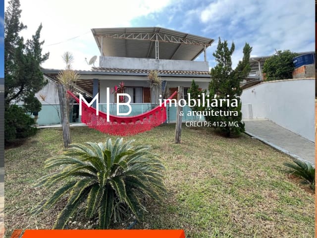 Casa com 375m² 2 quartos e 2 banheiros, à venda, no bairro PRIMAVERA em CATAGUASES